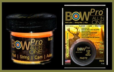 SEAL 1 Bow Pro is specifically designed to clean bow strings and leave them properly waxed.